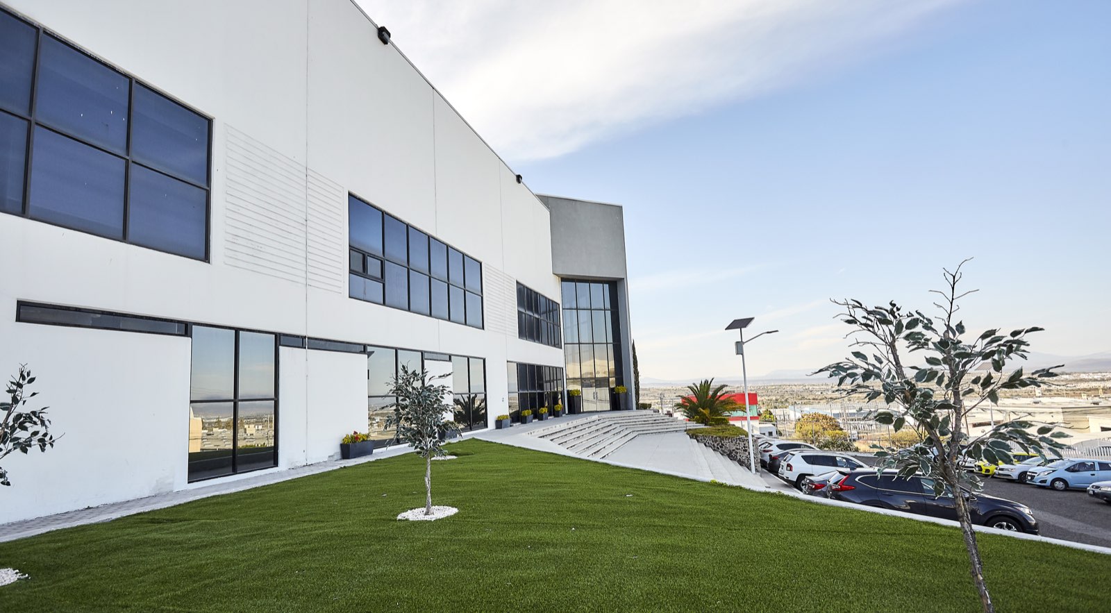High-Performance Logistics Centers: Planning, Precision and Certified Quality